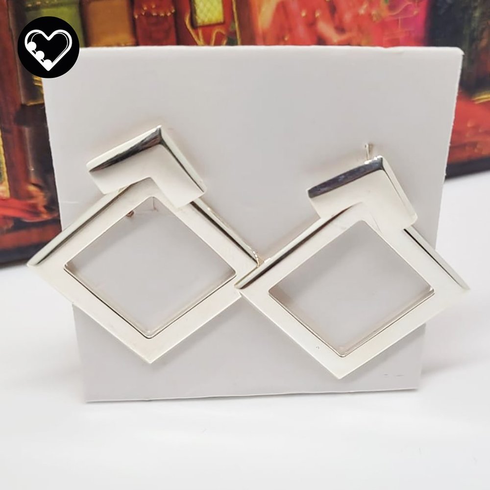 Diamond earrings
